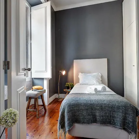 Lisbon Canaan Boutique Apartments Fanqueiros 114 By Get Your Stay Exterior photo